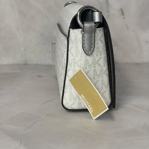 Michael Kors Vincent Crossbody White MK Signature Logo Silver/White - Picture 7 of 12